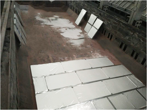 鋁電解槽納米真空隔熱板施工現場